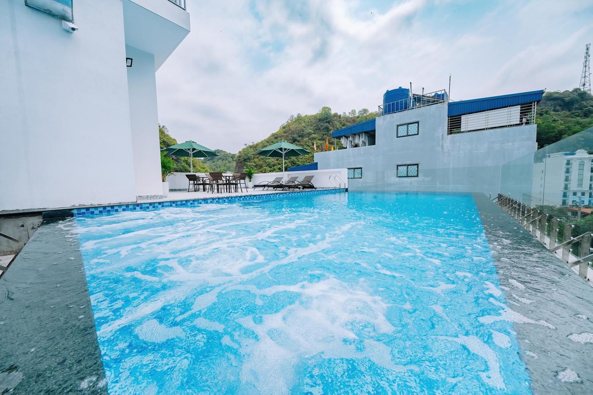 Sand Hotel Cat Ba Island Exterior foto